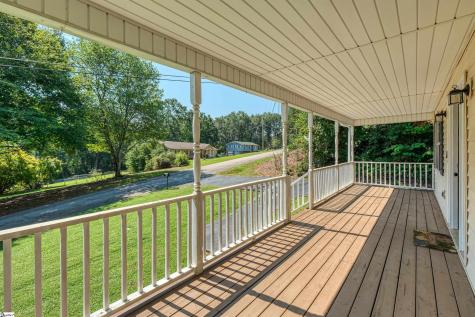 222 Midland Drive Easley SC 29640