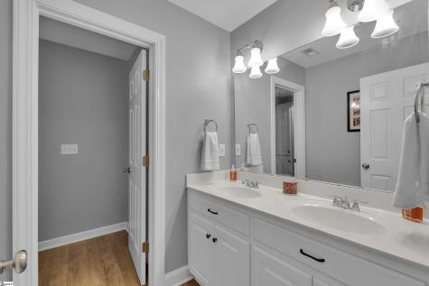 11 Rice Street Greenville SC 29605