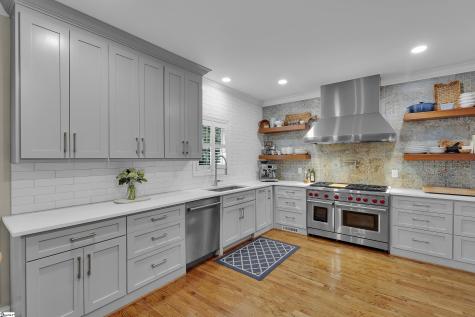 11 Rice Street Greenville SC 29605