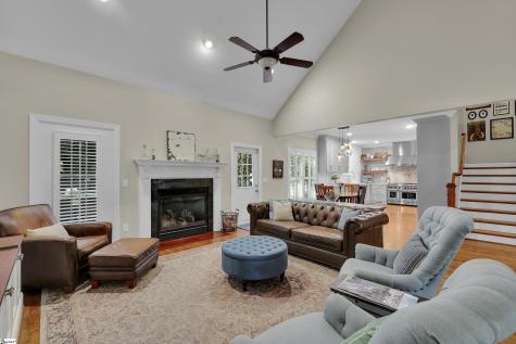 11 Rice Street Greenville SC 29605