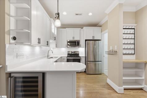 204 Butler Avenue Greenville SC 29601