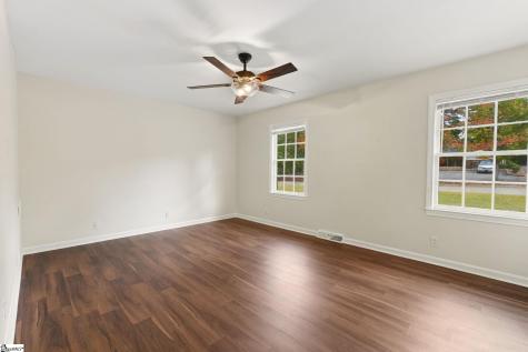 21 Glen Burnie Road Greenville SC 29605