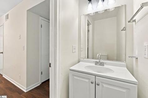 21 Glen Burnie Road Greenville SC 29605