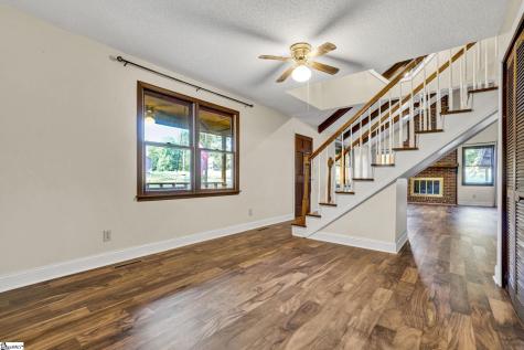 346 Shenandoah Drive Laurens SC 29630