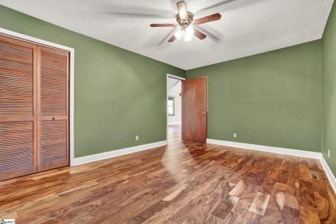 346 Shenandoah Drive Laurens SC 29630