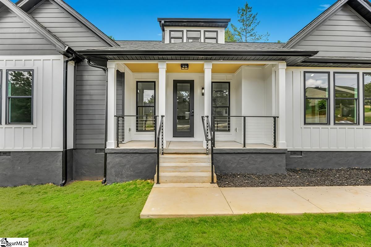 216 Riverbreeze Road Greenville SC 29611