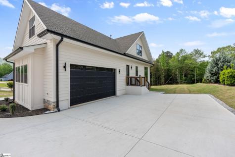 100 Pinelands Place Travelers Rest SC 29690