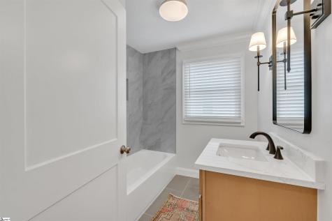 13 Pleasant Ridge Avenue Greenville SC 29605