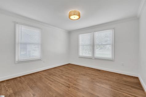13 Pleasant Ridge Avenue Greenville SC 29605