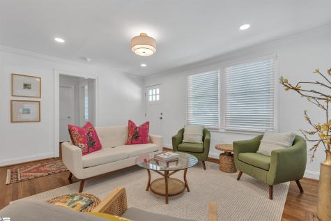 13 Pleasant Ridge Avenue Greenville SC 29605