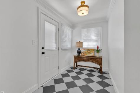 13 Pleasant Ridge Avenue Greenville SC 29605