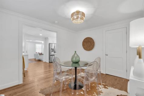 13 Pleasant Ridge Avenue Greenville SC 29605