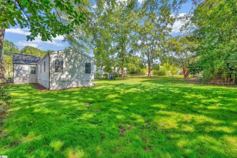 13 Pleasant Ridge Avenue Greenville SC 29605