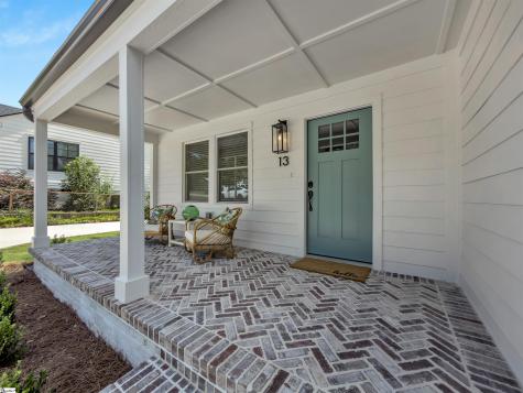 13 Pleasant Ridge Avenue Greenville SC 29605