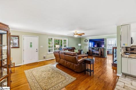 2511 Pineland Shores Circle Cross Hill SC 29332
