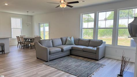 2040 Halton Oaks Drive Spartanburg SC 29303
