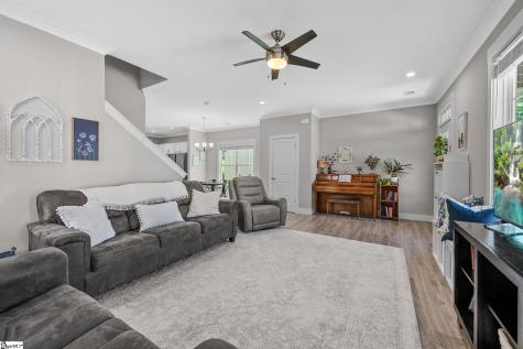 111 Crown Court Williamston SC 29697