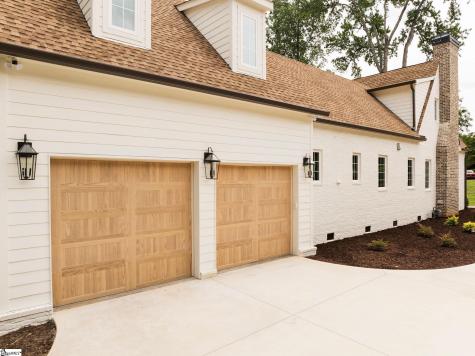15 Country Squire Court Greenville SC 29615