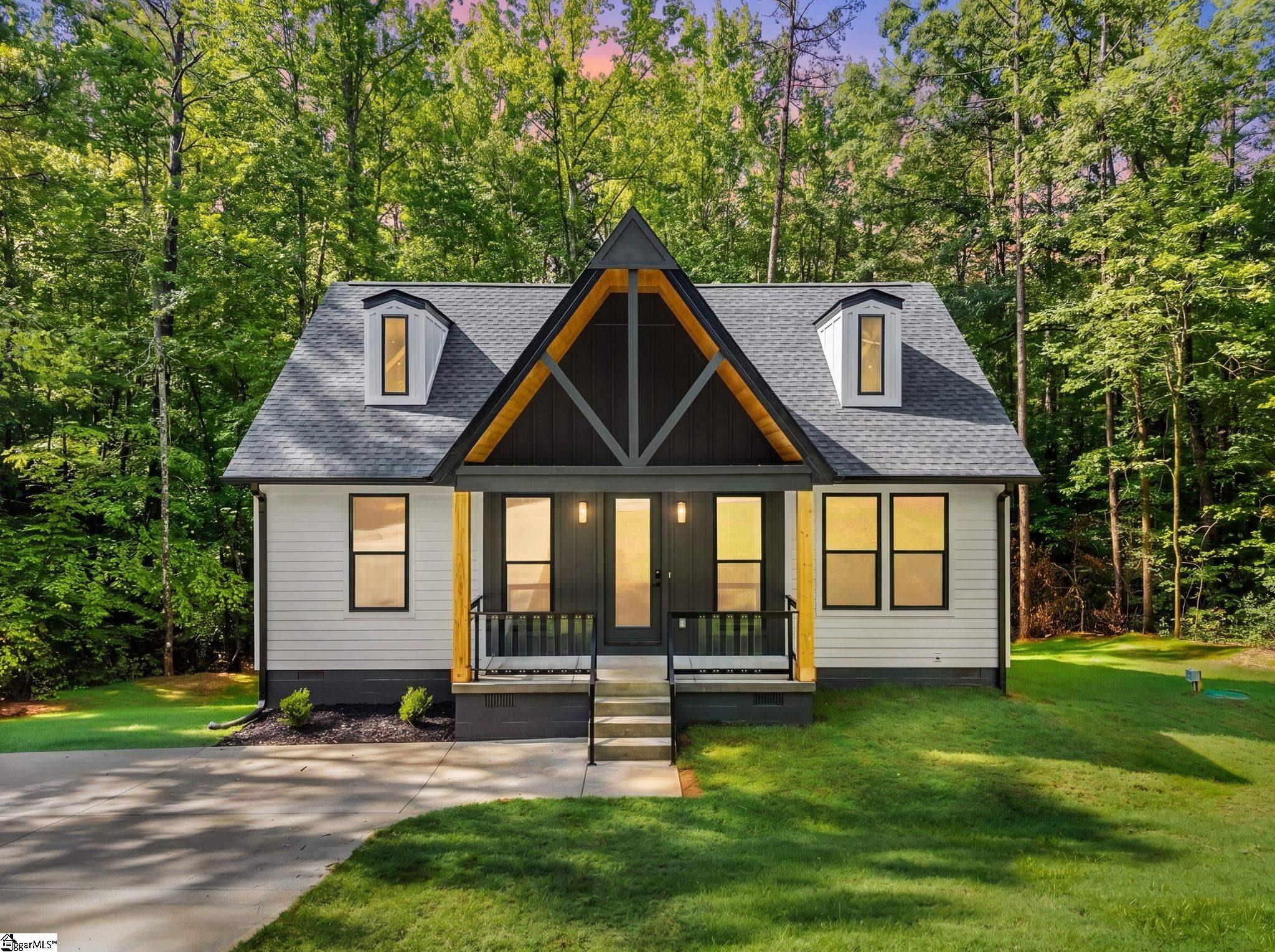 11 Lee Haven Court Greenville SC 29611