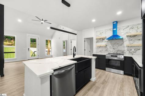 11 Lee Haven Court Greenville SC 29611
