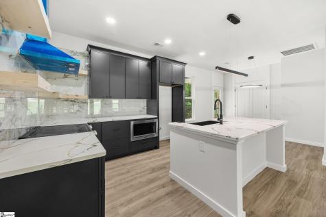 11 Lee Haven Court Greenville SC 29611