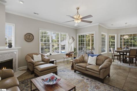 752 Three Wood Lane Woodruff SC 29388