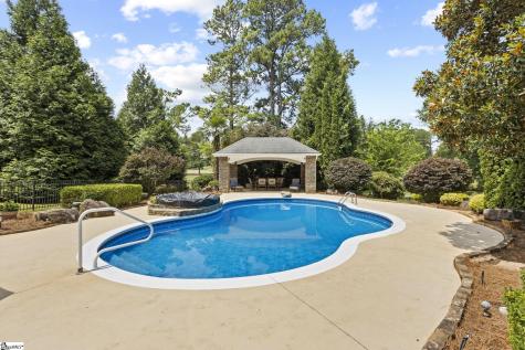 752 Three Wood Lane Woodruff SC 29388