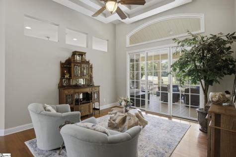 752 Three Wood Lane Woodruff SC 29388