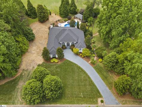 752 Three Wood Lane Woodruff SC 29388
