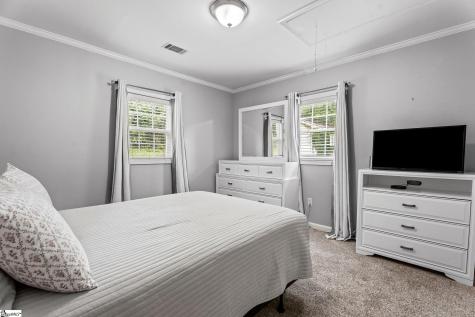 115 Clover Street Liberty SC 29657