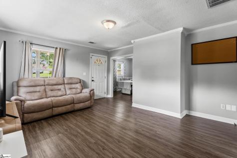 115 Clover Street Liberty SC 29657