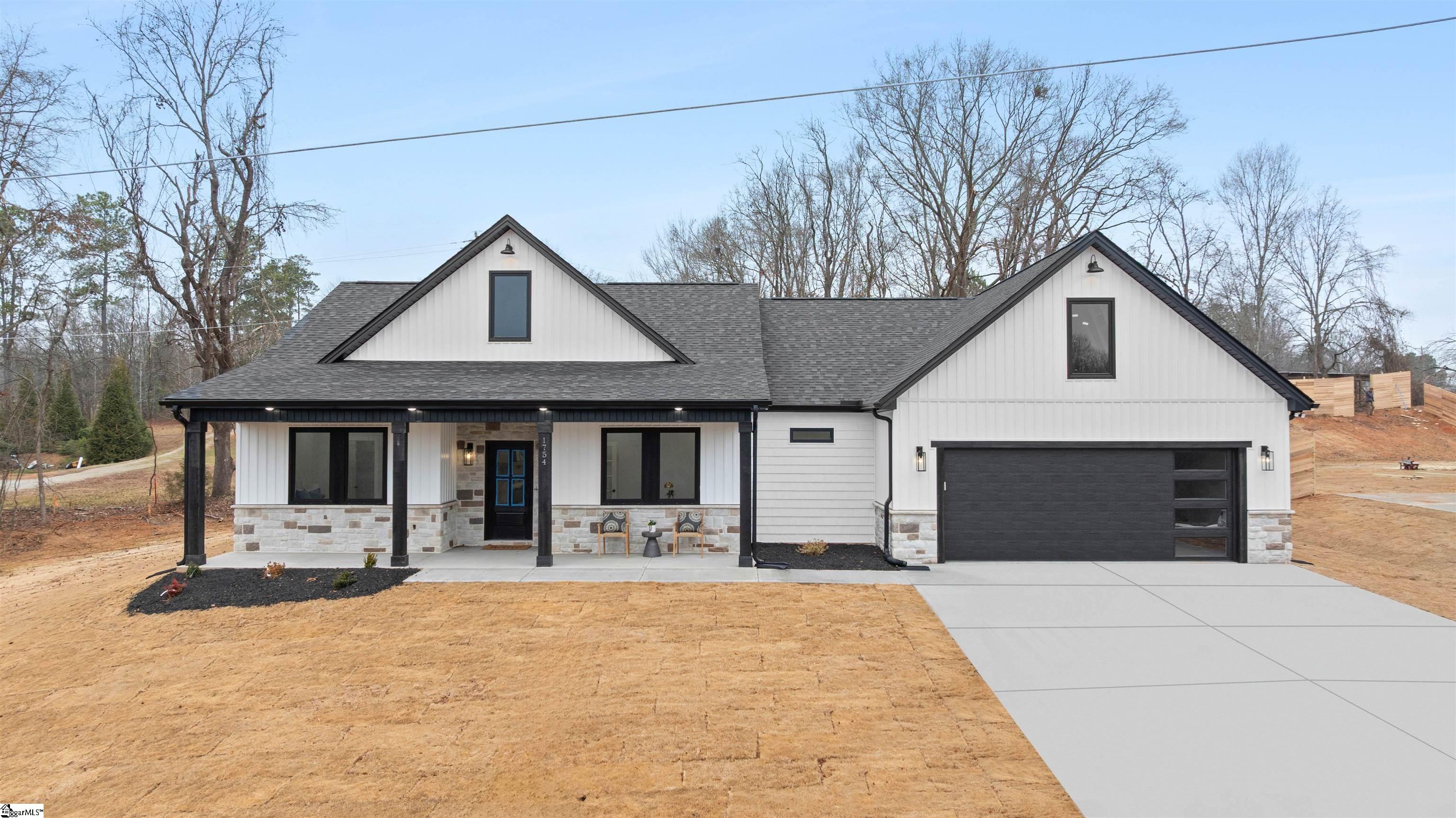 1754 Fish Camp Road Chesnee SC 29323