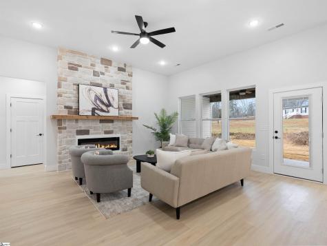 1754 Fish Camp Road Chesnee SC 29323