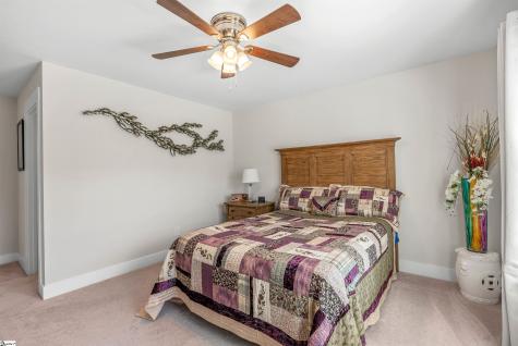 1308 Summer Gold Way Boiling Springs SC 29316