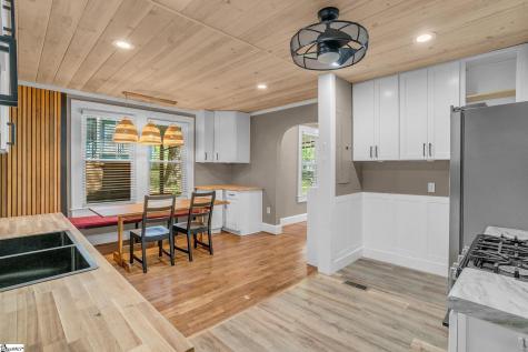 208 Mcmakin Drive Greenville SC 29617