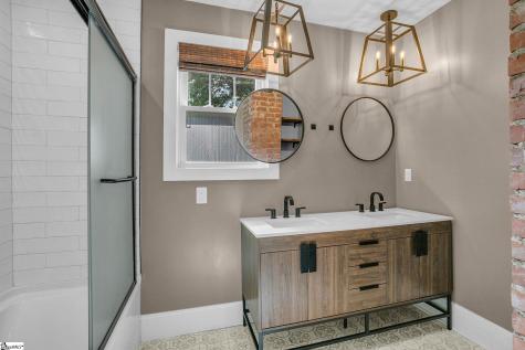 208 Mcmakin Drive Greenville SC 29617