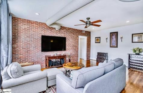 400 E Washington Street Greenville SC 29601