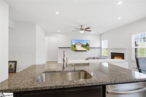 5 Pequot Drive Greenville SC 29607