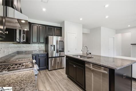 5 Pequot Drive Greenville SC 29607