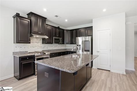 5 Pequot Drive Greenville SC 29607