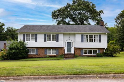 26 Fieldstone Place Greenville SC 29615
