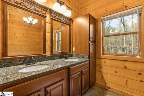 502 Caledonia Loop Landrum SC 29356