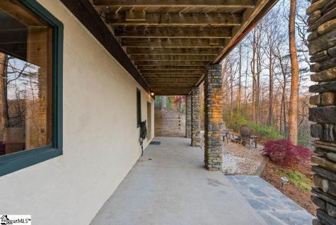 502 Caledonia Loop Landrum SC 29356