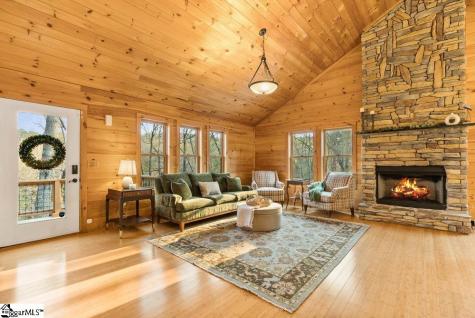 502 Caledonia Loop Landrum SC 29356
