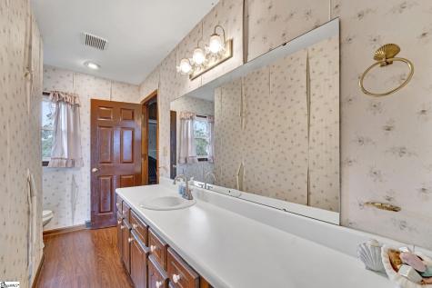 511 Jacobs Road Greenville SC 29605