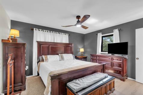 202 Hazelwood Avenue Anderson SC 29626