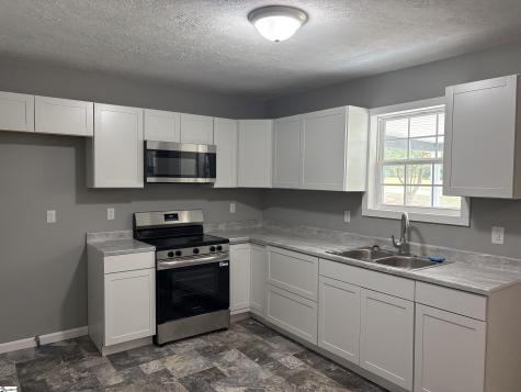 49 Joe Road Bishopville SC 29010