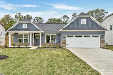 152 Hunter Ridge Drive Boiling Springs SC 29316