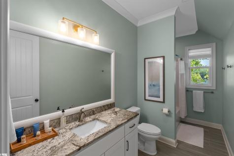 1384 Harbor Ridge Road Seneca SC 29672