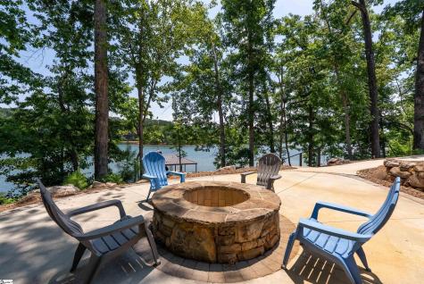 1384 Harbor Ridge Road Seneca SC 29672